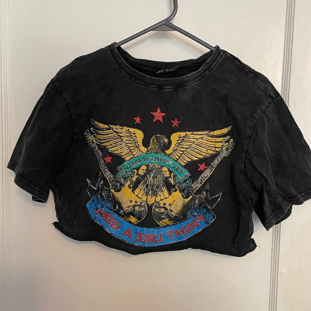 Size small cropped t shirt